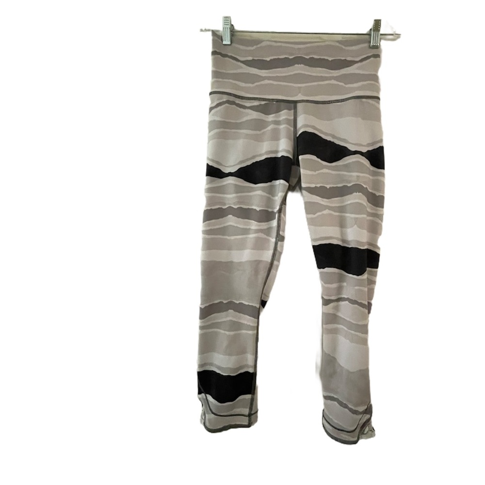 Lululemon True Self Crop Bleacher Stripe 8 - image 5